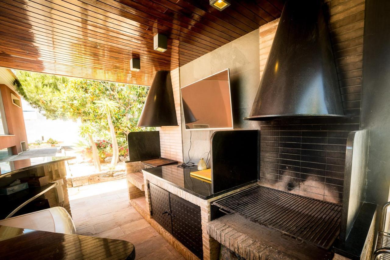 Villa Private Martaver, Swiming Pool, Bbq & Pool Table